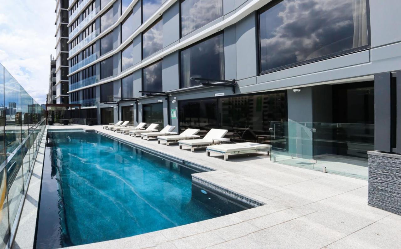 בריסביין Modern Designers Pad By Serain Residences מראה חיצוני תמונה